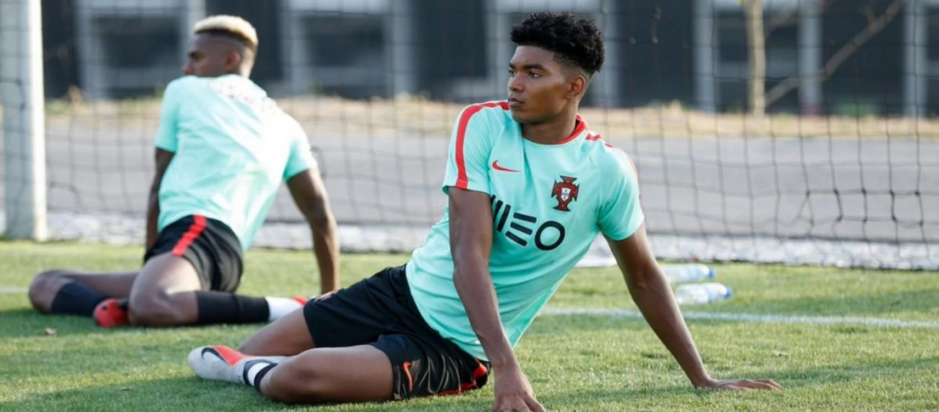 Ολυμπιακός: Ο Ι.Φερνάντες της Σπόρτινγκ θα είναι ο αντικαταστάτης του Ρ.Σεμέδο